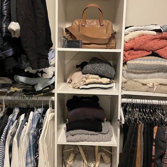 Meet your Posher, Jinyung - Picture 1 of 1